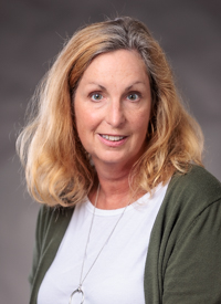 Headshot of Carolyn Cochran