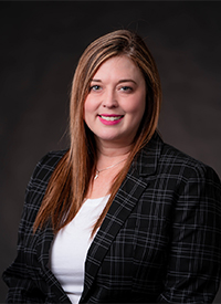 Headshot of Lisa Dobbins