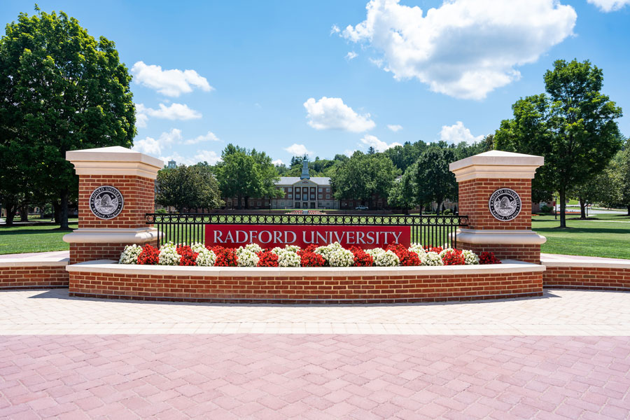 Moffett Lawn sign that reads Radford University