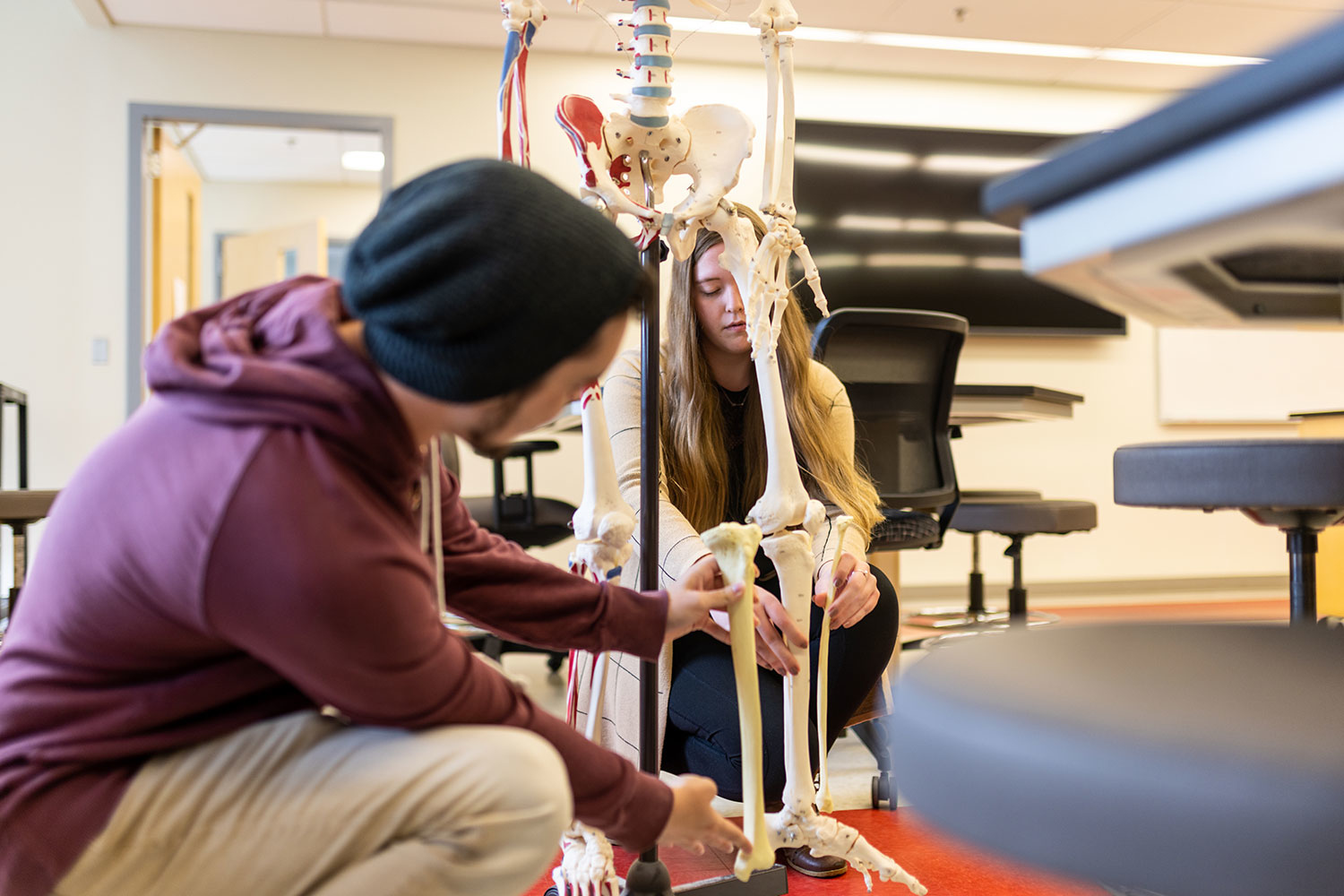 anthropology students in lab