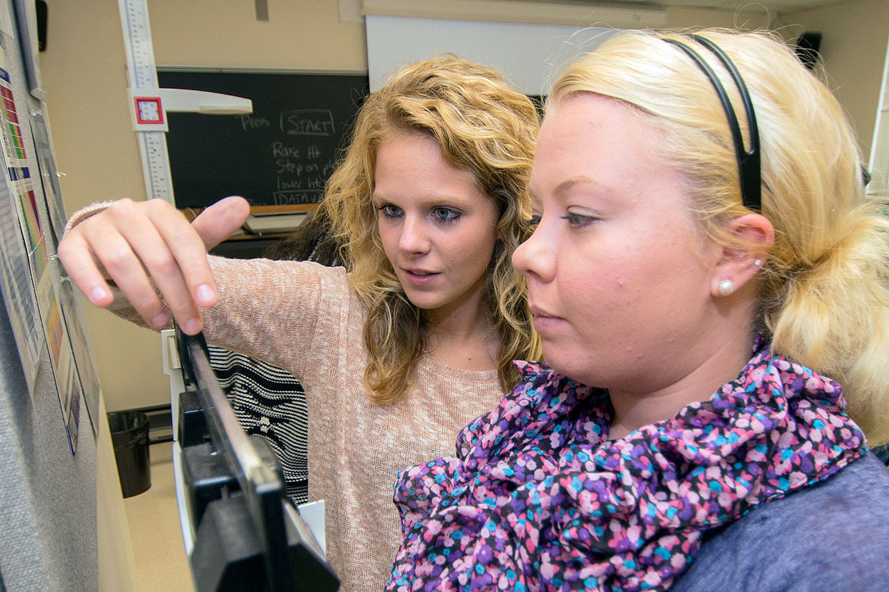 students in lab